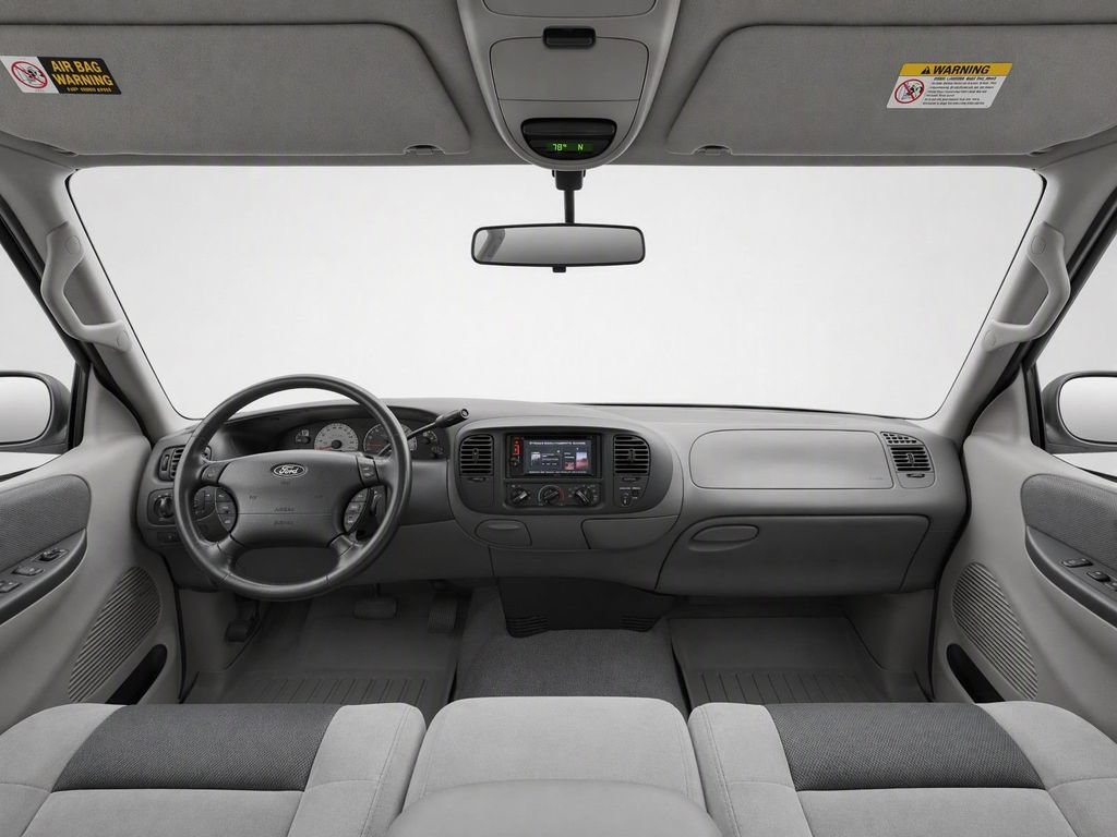 Used 2001 Ford F150 Lightning RWD image 28