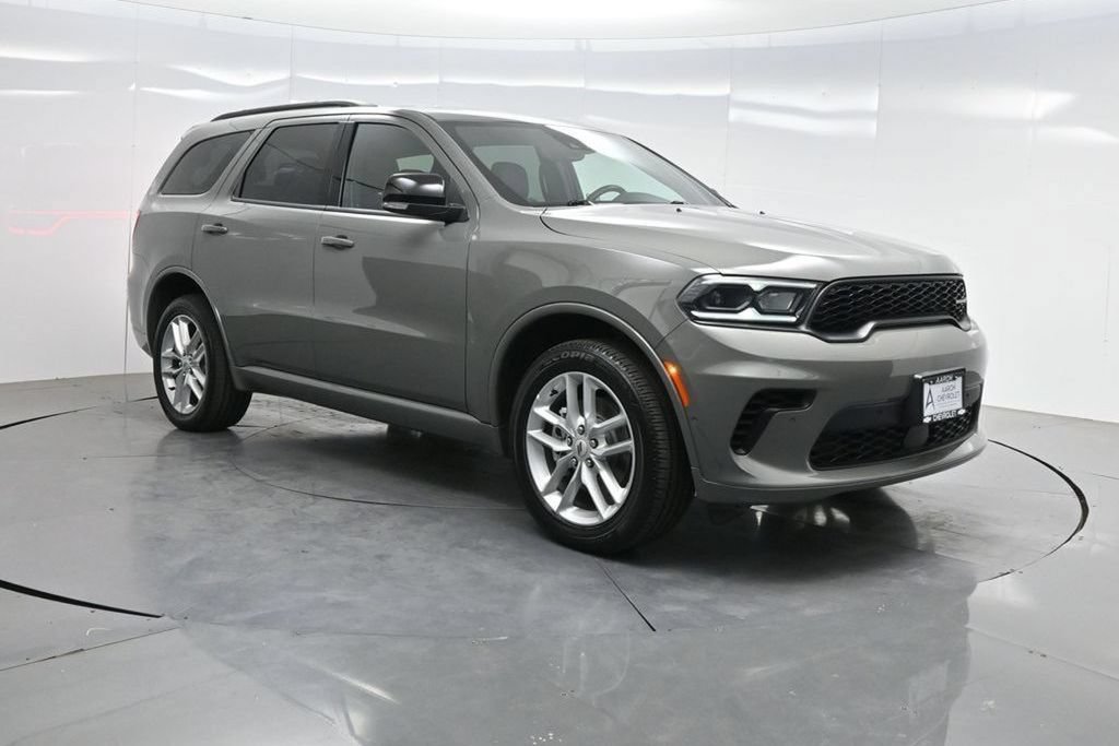 Used 2025 Dodge Durango GT AWD/4WD image 50