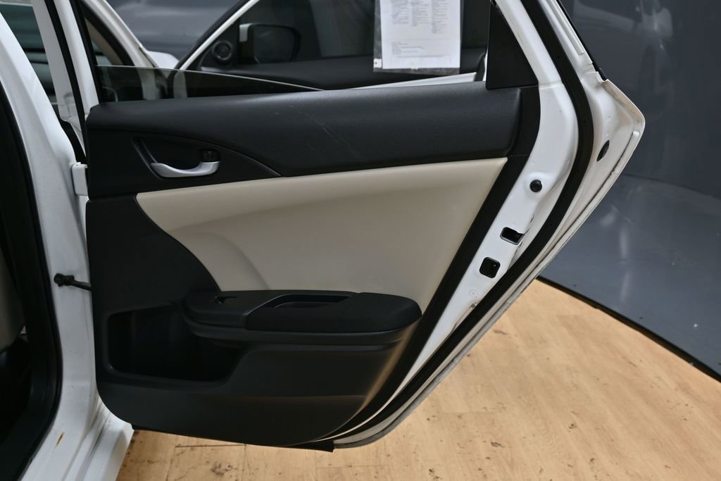Used 2018 Honda Civic EX image 33