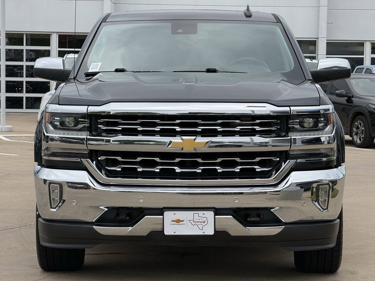 Used 2018 Chevrolet Silverado 1500 LTZ w/ Texas Edition AWD/4WD image 7