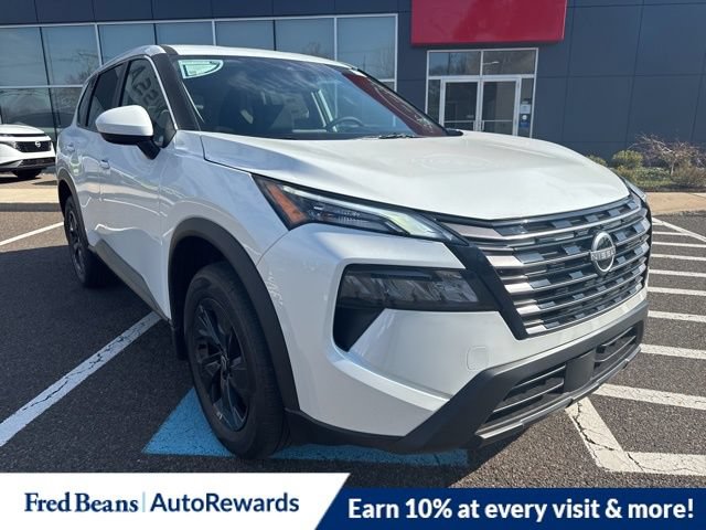New 2026 Nissan Rogue SV w/ Cold Weather Package AWD/4WD image 2