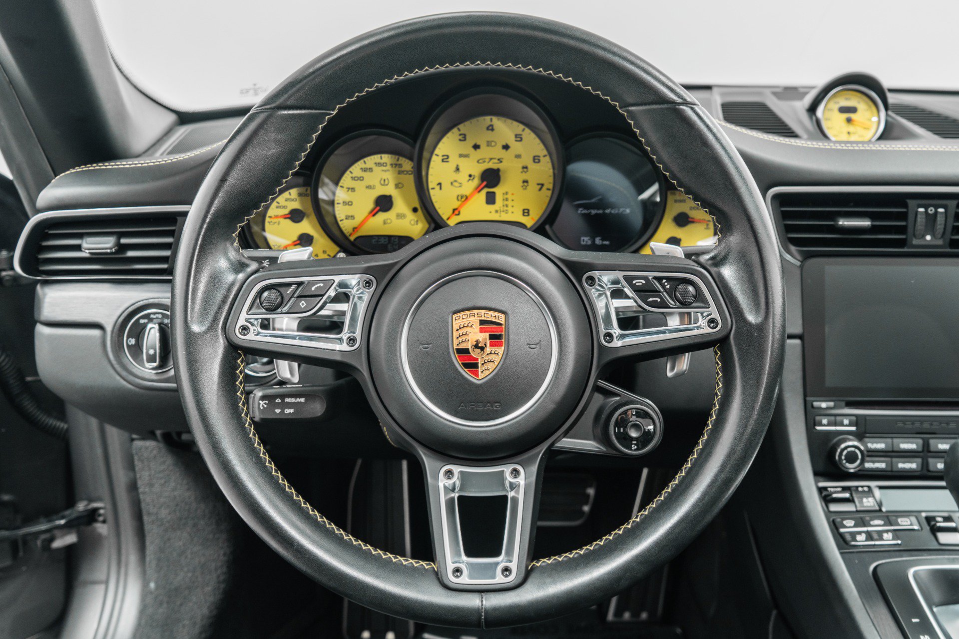 Used 2018 Porsche 911 Targa 4 GTS AWD/4WD image 15