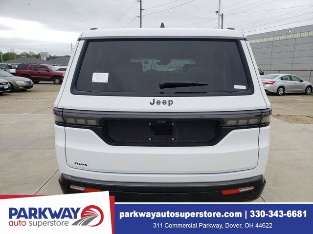 New 2026 Jeep Grand Wagoneer Limited w/ Premium Group II AWD/4WD image 6