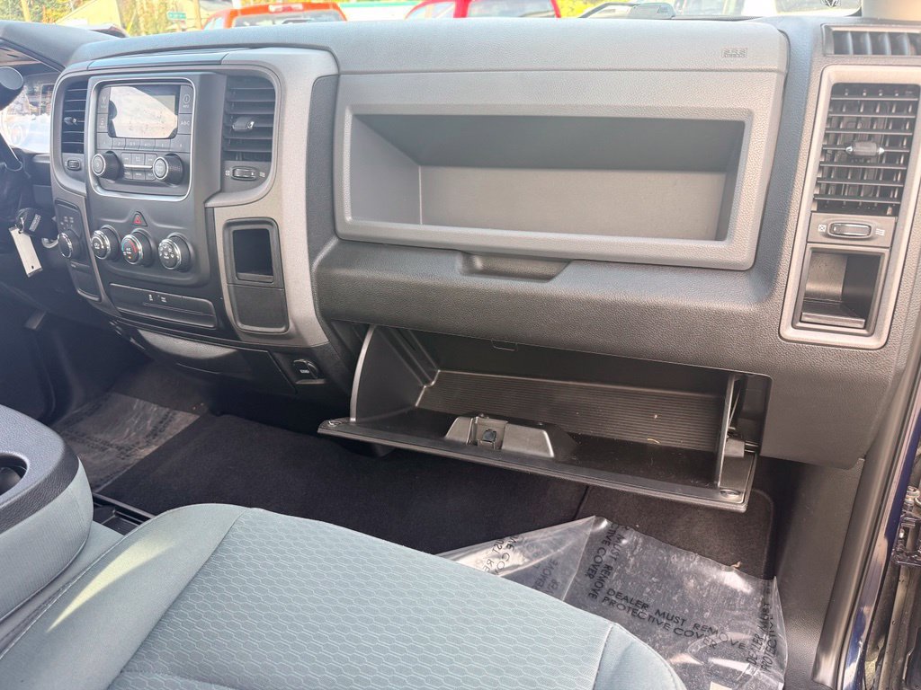 Used 2019 RAM 1500 ST w/ SXT Appearance Group AWD/4WD image 29