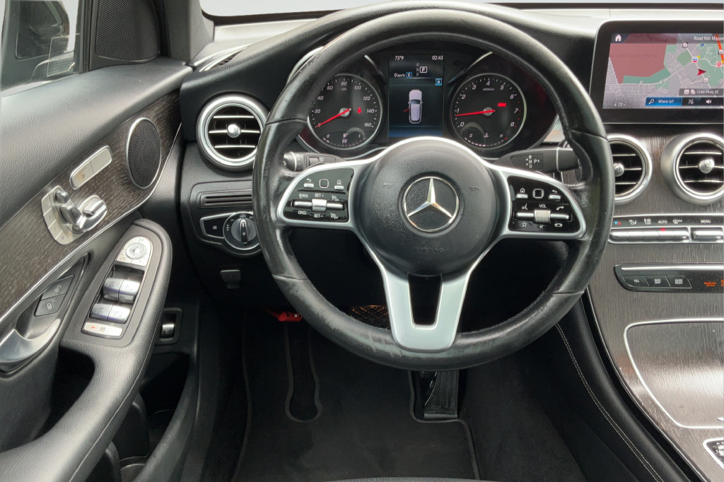 Used 2020 Mercedes-Benz GLC 300 4MATIC w/ Parking Assistance Package image 14