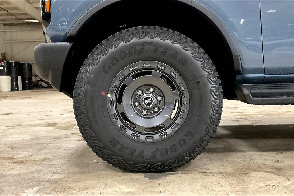New 2025 Ford Bronco Outer Banks w/ Sasquatch Package AWD/4WD image 12