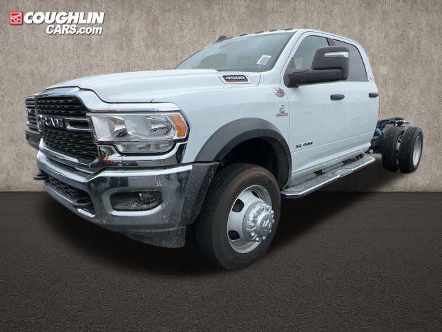 New 2023 RAM 4500 SLT w/ Quick Order Package 2YG SLT AWD/4WD image 3