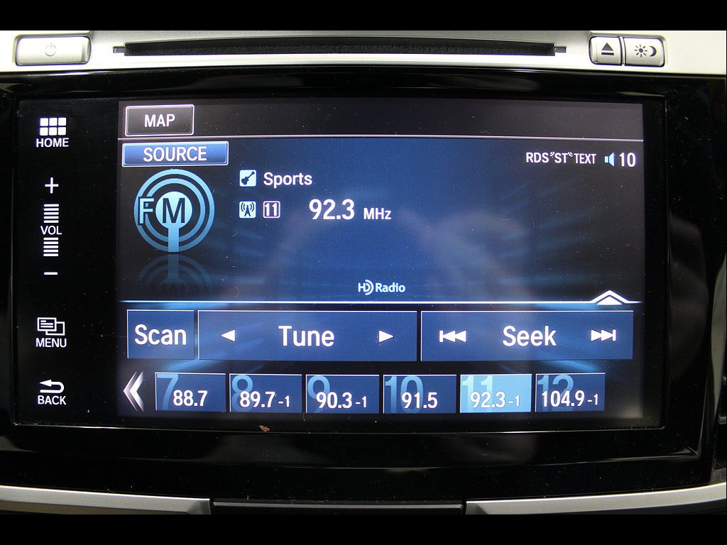 Used 2017 Honda Accord Touring image 30