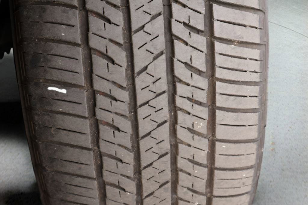 Certified 2024 Toyota Crown AWD/4WD image 28