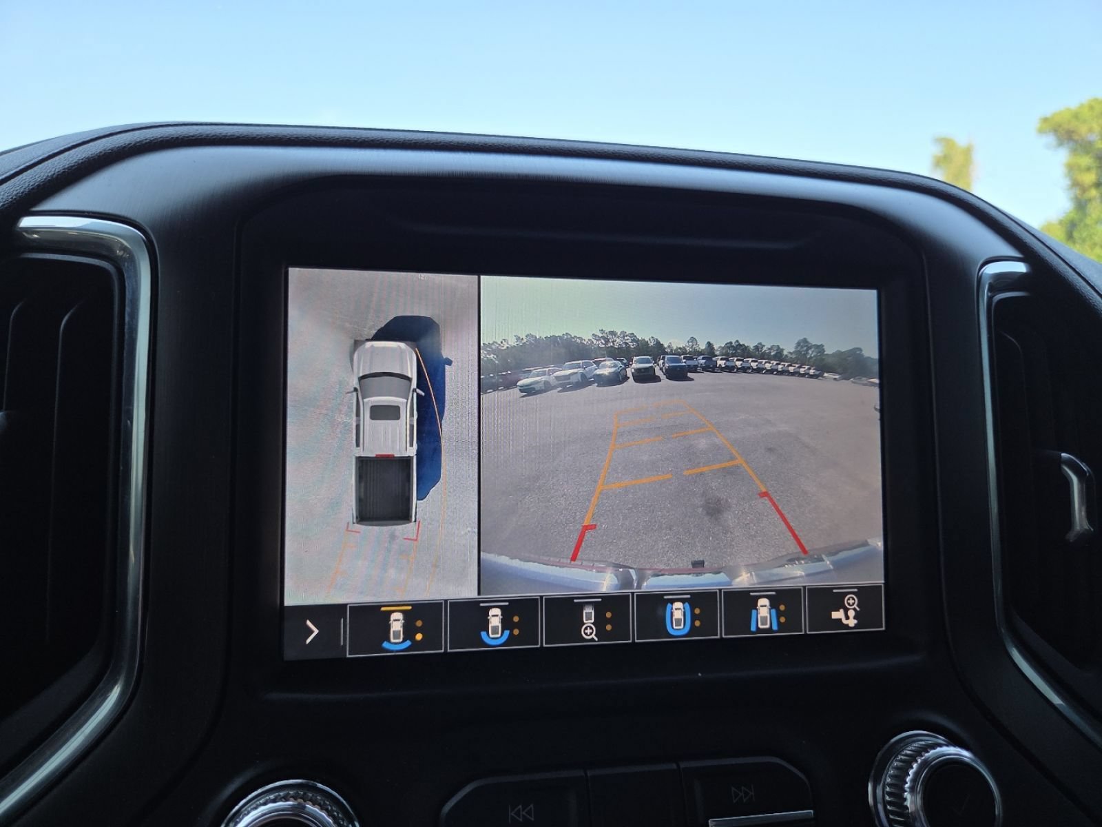Used 2019 GMC Sierra 1500 AT4 w/ AT4 Premium Package AWD/4WD image 13