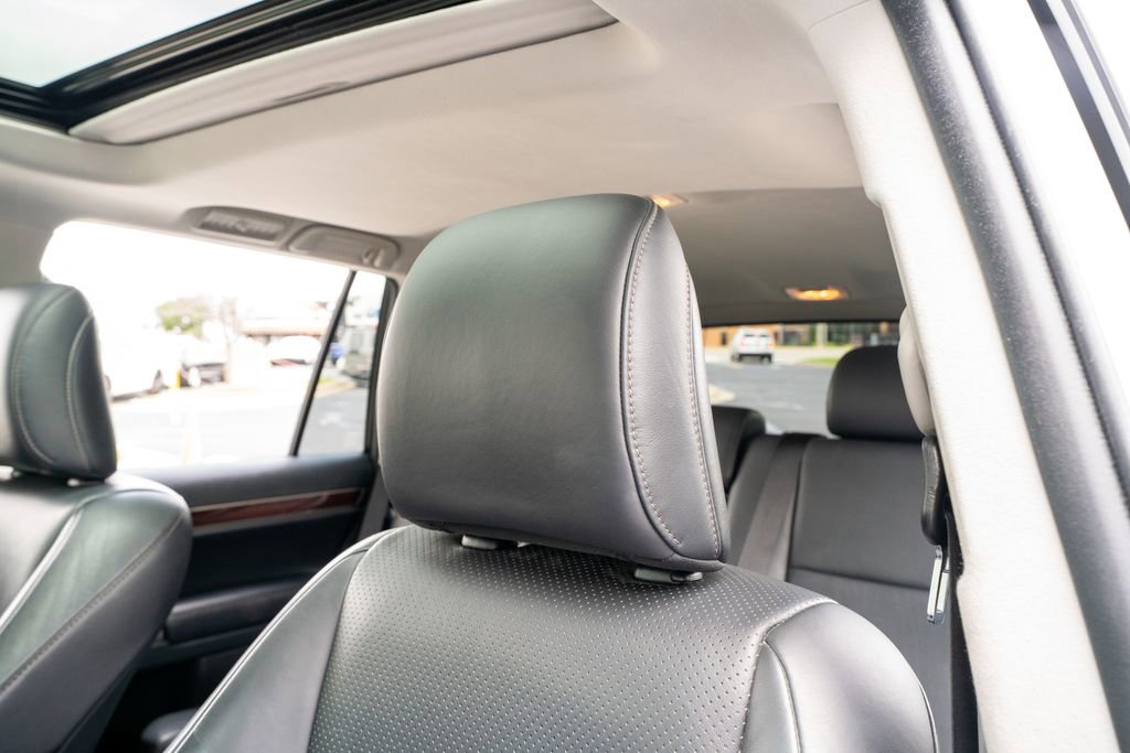 Used 2018 Lexus GX 460 Luxury AWD/4WD image 31