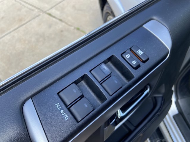 Used 2019 Toyota 4Runner Limited image 47
