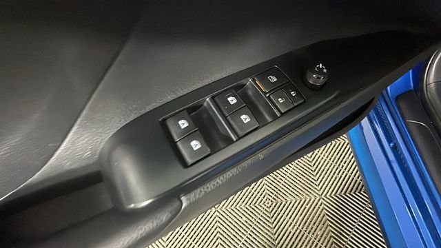 Used 2020 Toyota Camry LE FWD image 10