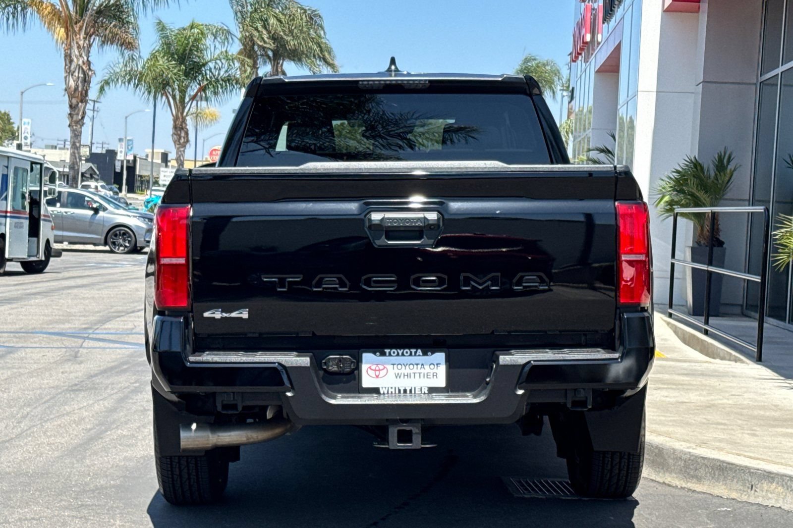 Certified 2024 Toyota Tacoma SR5 AWD/4WD image 6