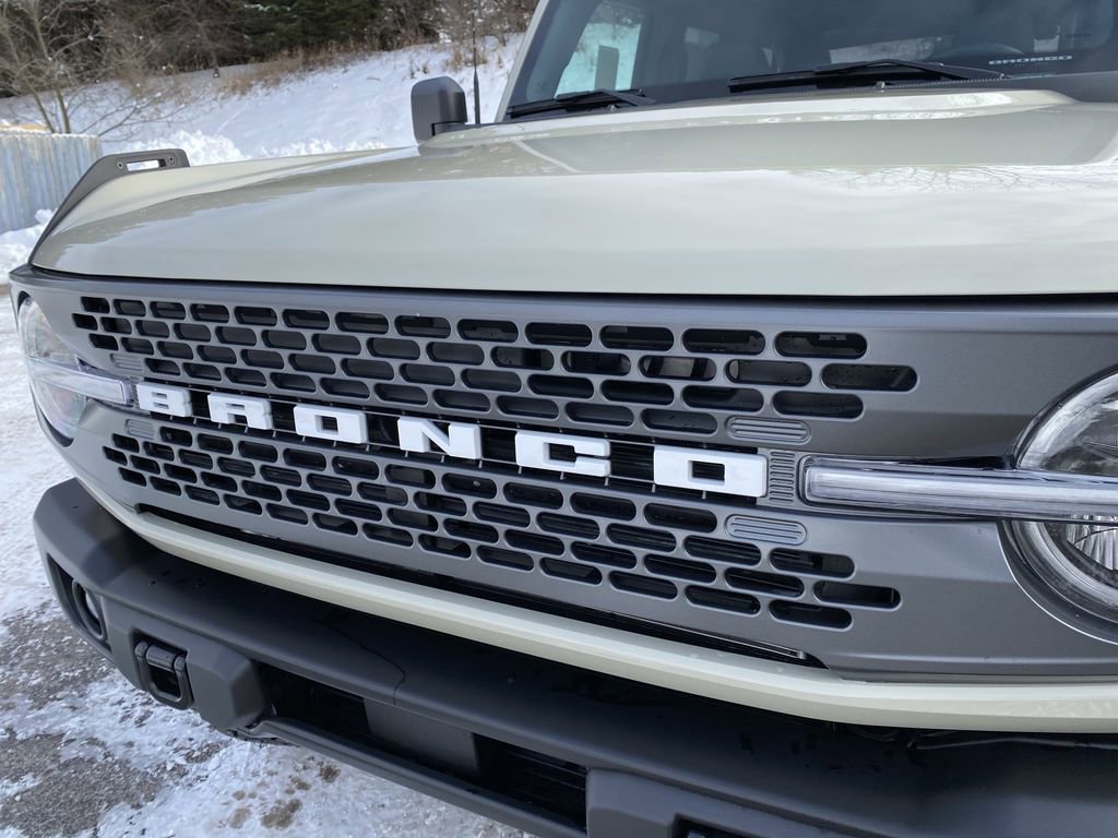 New 2025 Ford Bronco Badlands image 50