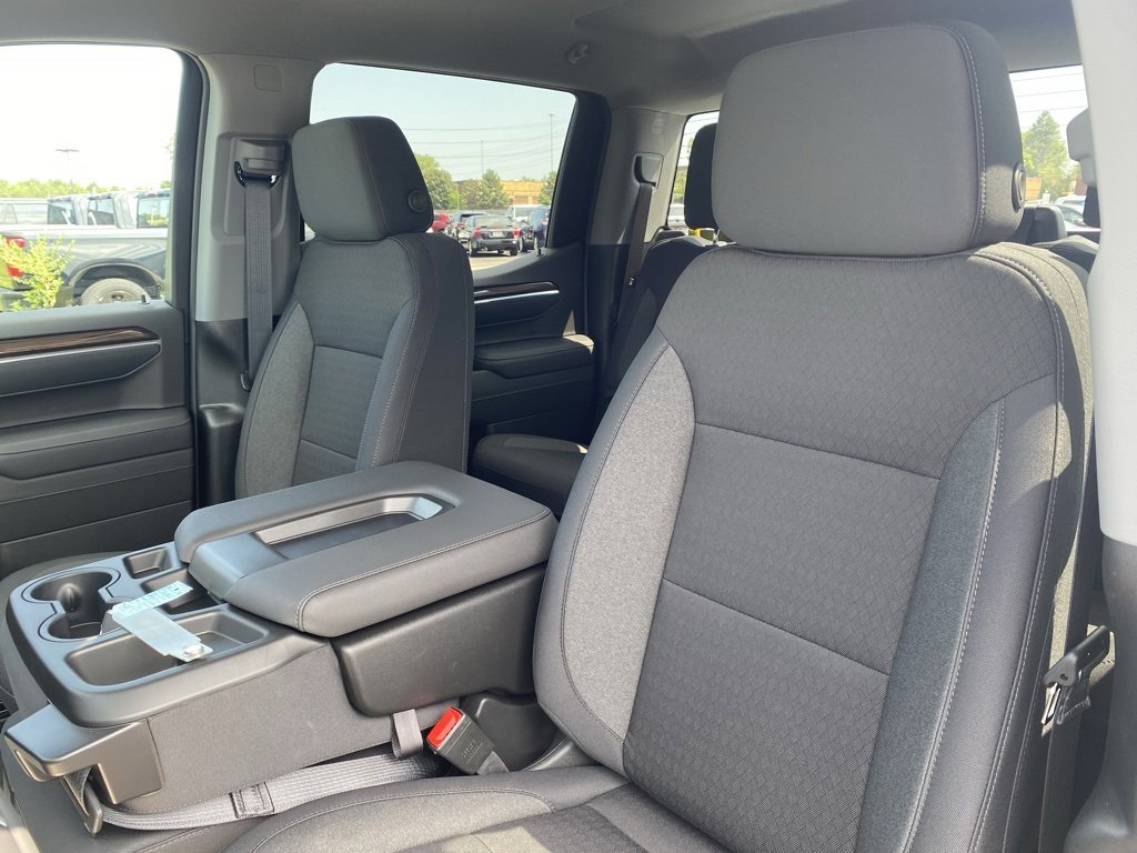 New 2026 Chevrolet Silverado 1500 LT image 13