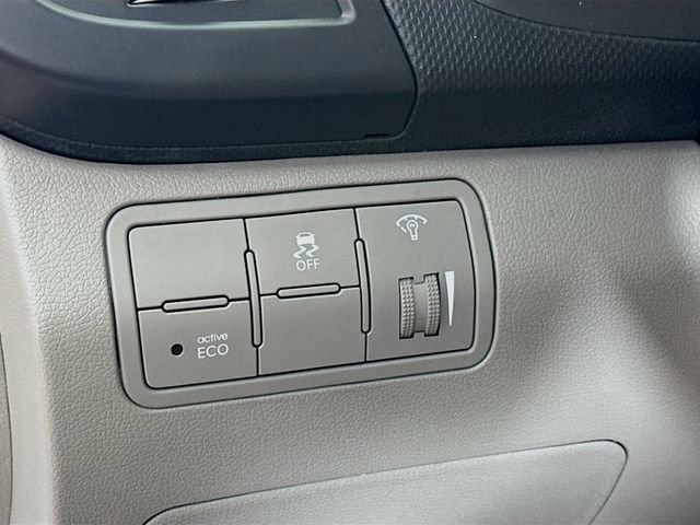 Used 2017 Hyundai Accent Value Edition image 8