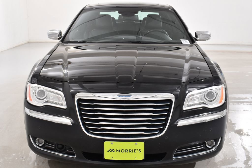 Used 2014 Chrysler 300 C w/ Harman/Kardon Audio Group AWD/4WD image 3