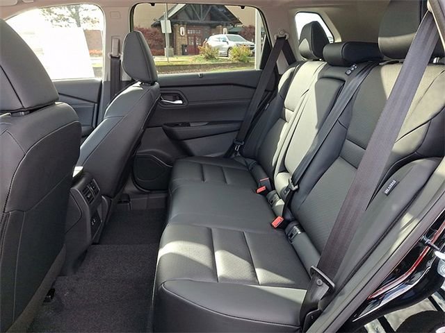 New 2026 Nissan Rogue SV w/ SV Premium Package image 41