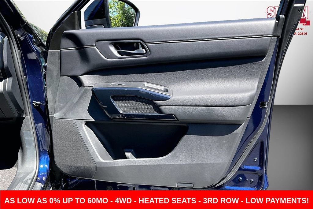 New 2026 Nissan Pathfinder SV AWD/4WD image 32