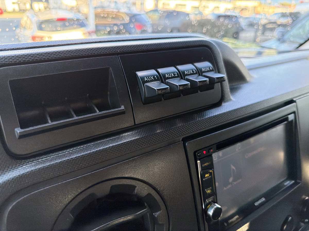 Used 2010 Ford E-350 and Econoline 350 Super Duty image 33