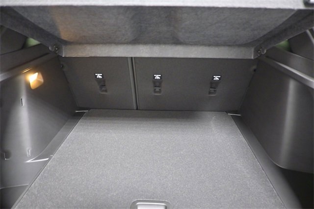 New 2025 Chevrolet Trax RS w/ Sunroof Package image 10