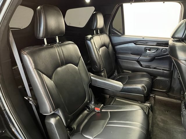 Used 2024 Honda Pilot TrailSport image 15