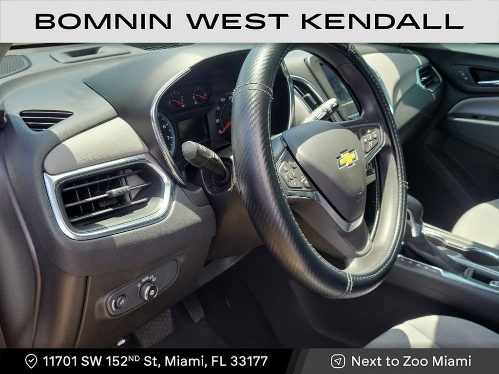Used 2023 Chevrolet Equinox LS image 5
