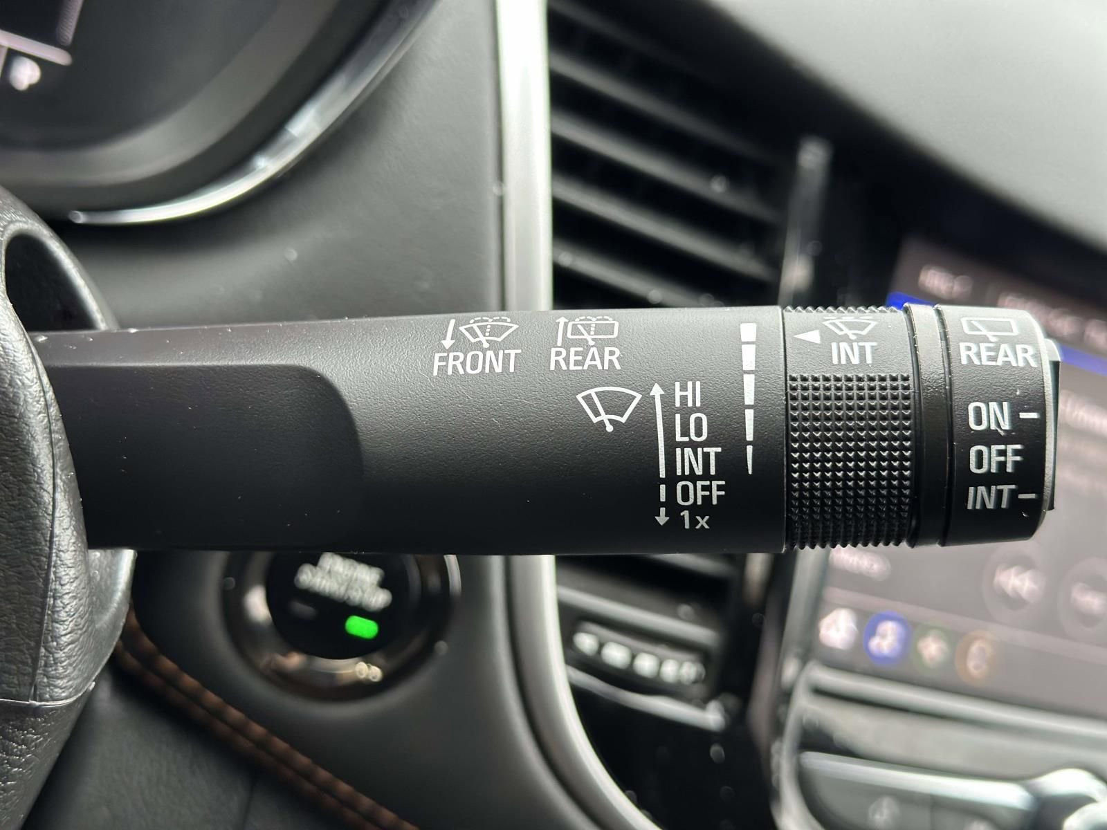 Certified 2022 Chevrolet Trax LT w/ LT Convenience Package image 17