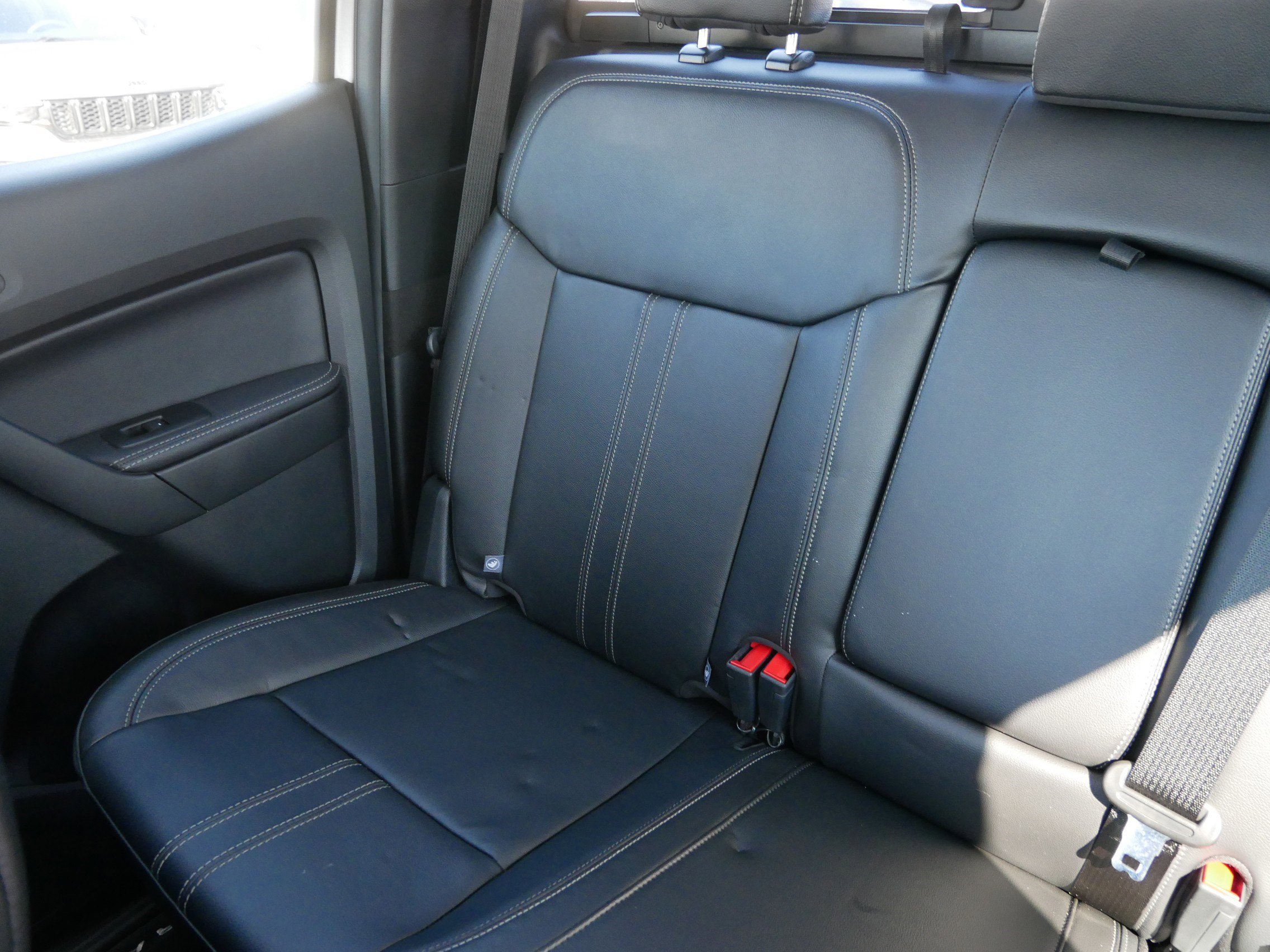 Used 2019 Ford Ranger Lariat w/ Equipment Group 501A Mid image 12