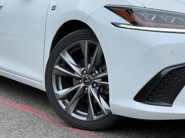 Used 2021 Lexus ES 250 F Sport AWD/4WD image 2