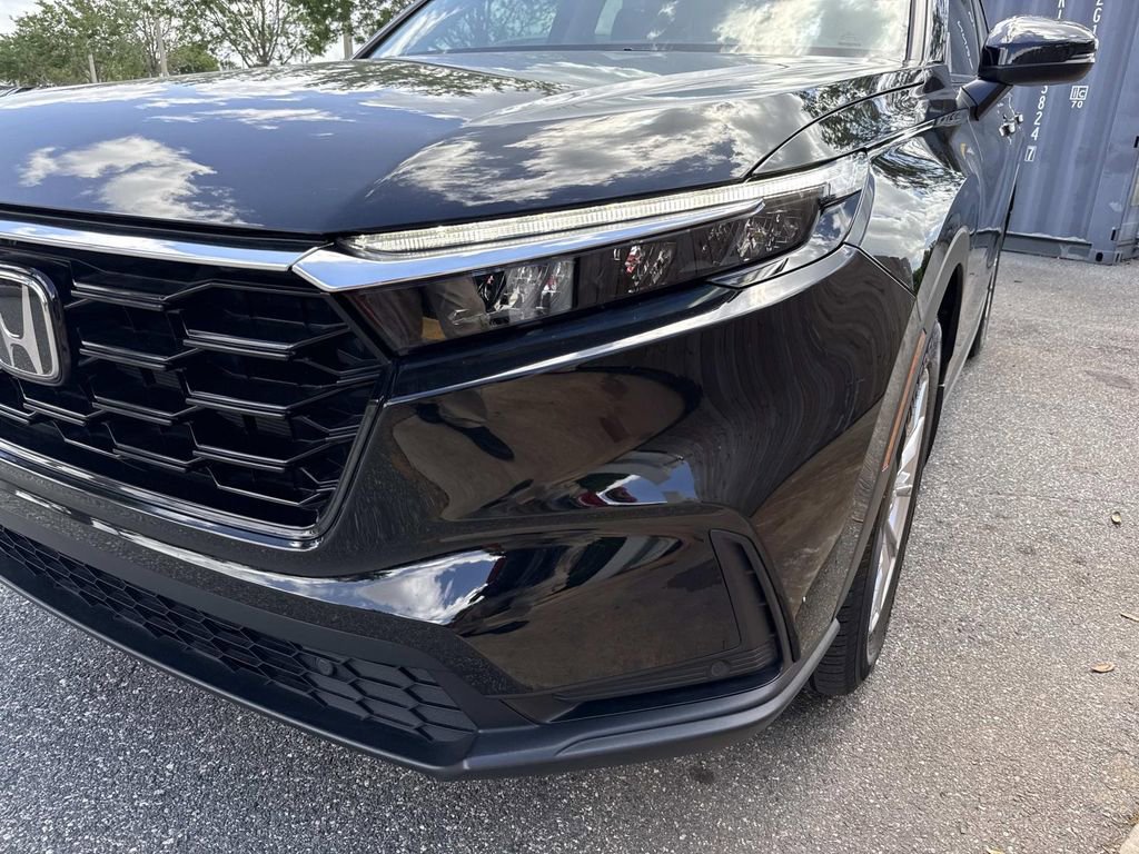 Used 2025 Honda CR-V EX-L image 10