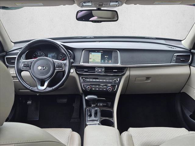 Used 2017 Kia Optima EX w/ Premium Package image 19