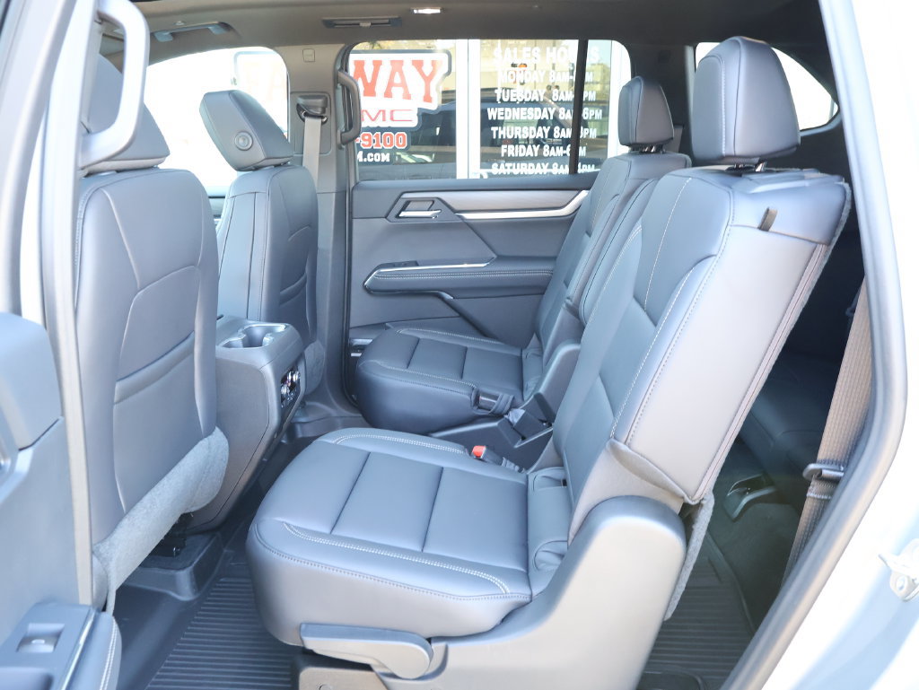 New 2027 GMC Acadia Elevation w/ Black Edition AWD/4WD image 26