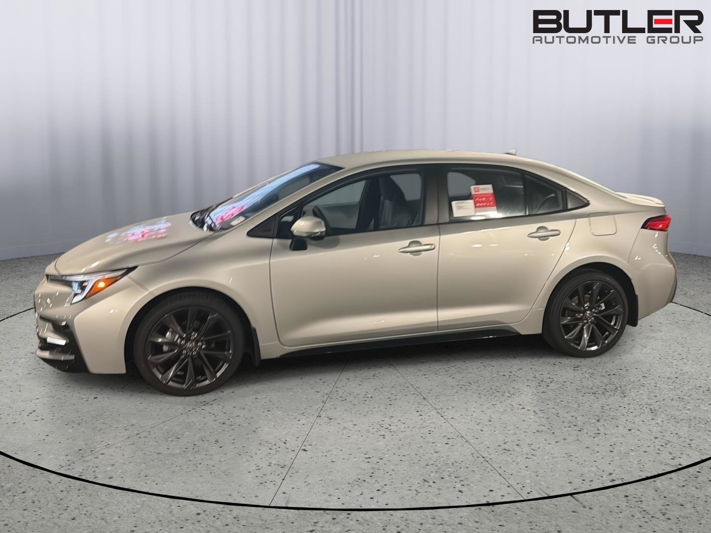 New 2026 Toyota Corolla SE FWD image 3