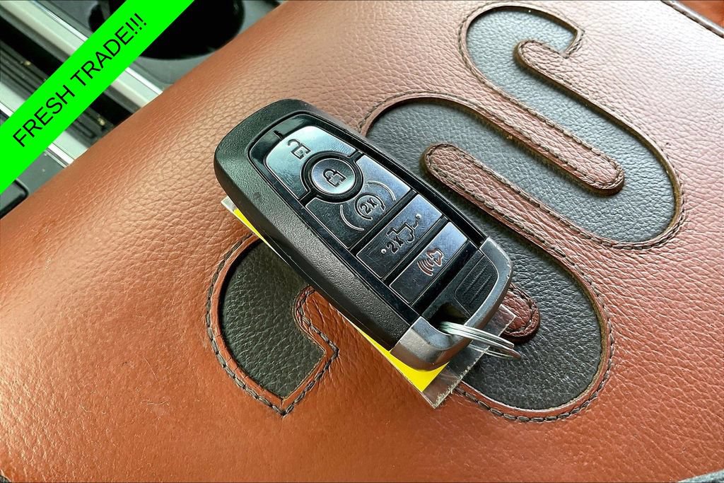 Used 2019 Ford F150 King Ranch w/ Equipment Group 601A Luxury AWD/4WD image 35