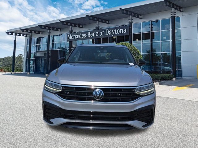 Used 2022 Volkswagen Tiguan SE R-Line FWD image 8