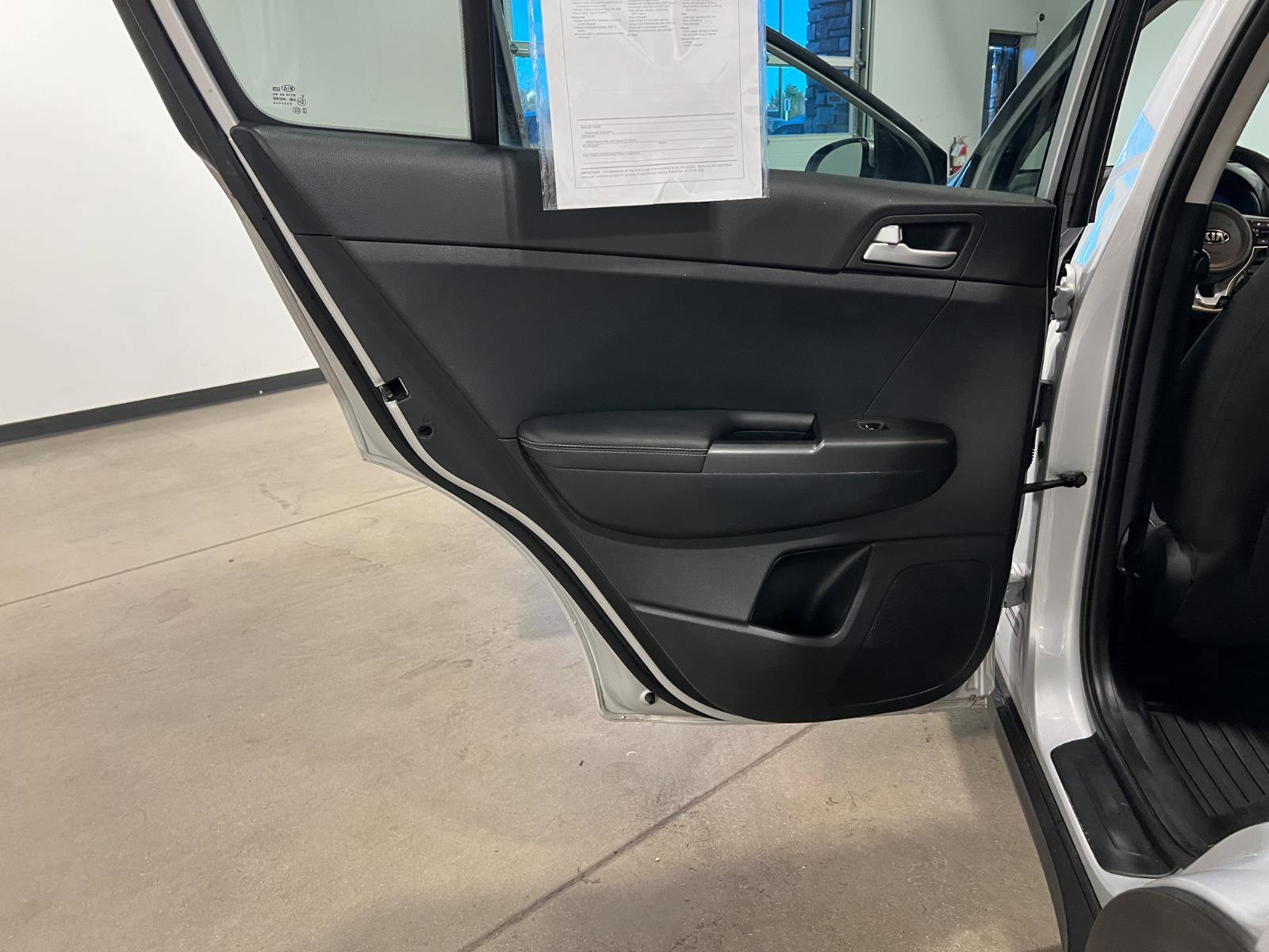 Used 2017 Kia Sportage LX w/ LX Popular Package image 30