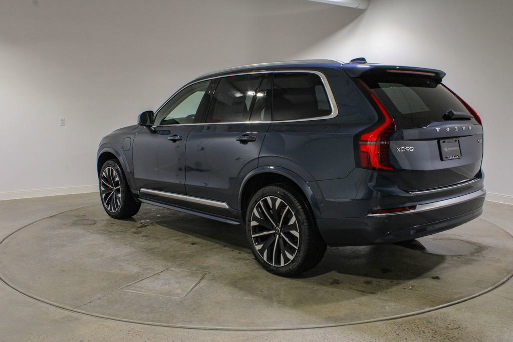 New 2026 Volvo XC90 T8 Plus w/ Protection Package Premier image 3