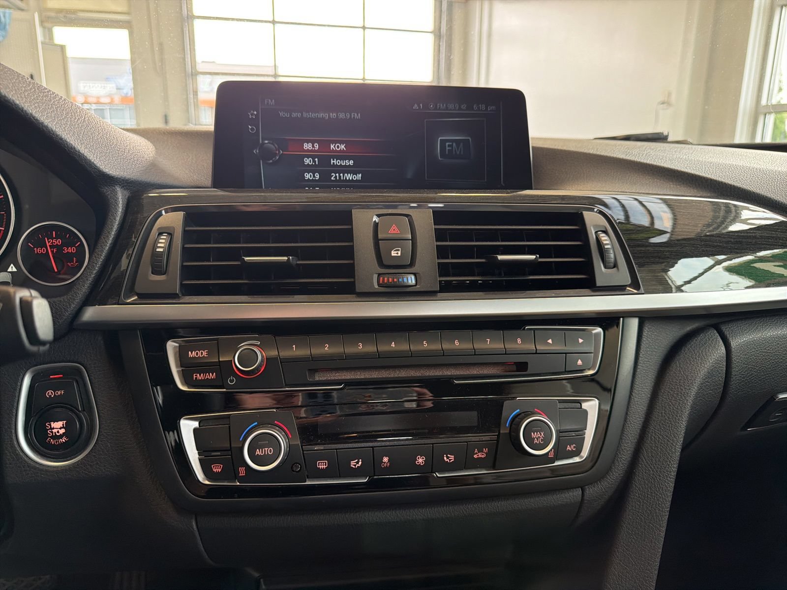 Used 2017 BMW 440i Convertible RWD image 19
