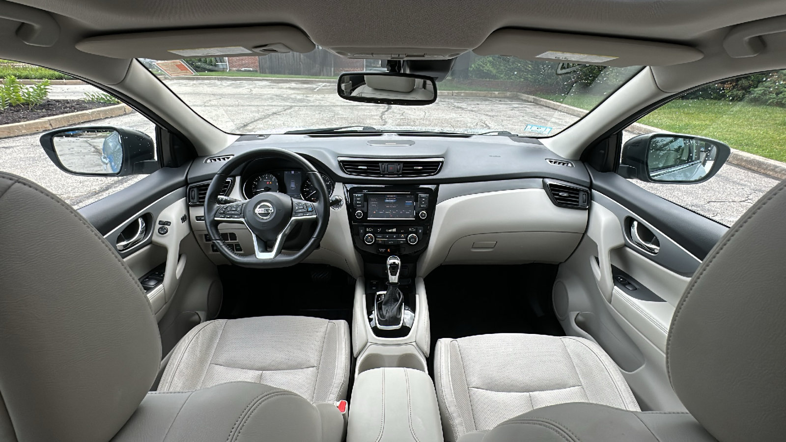 Used 2020 Nissan Rogue Sport SL w/ Premium Package AWD/4WD image 28