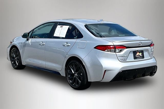 Used 2025 Toyota Corolla SE FWD image 4