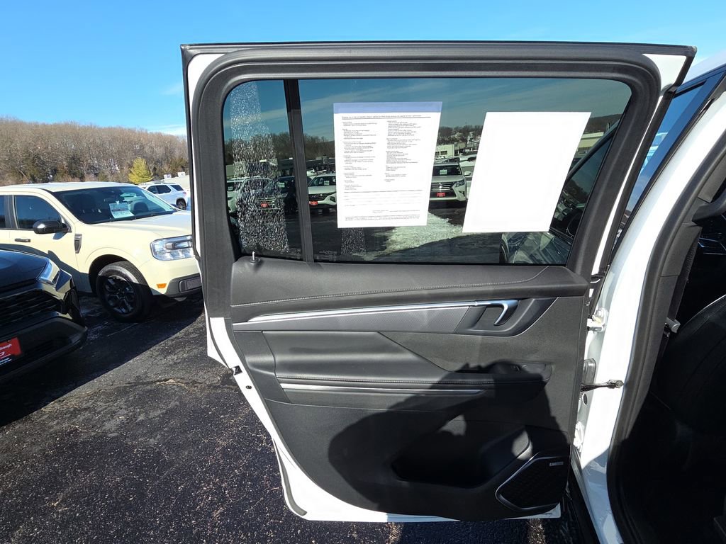 Used 2025 Buick Enclave Sport Touring image 26