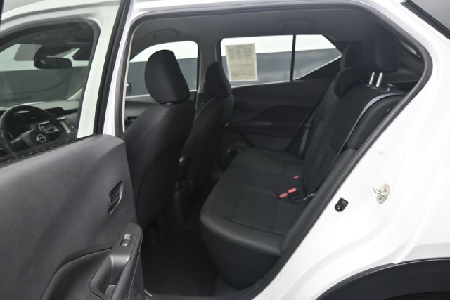 Certified 2025 Nissan Kicks Play S FWD image 11