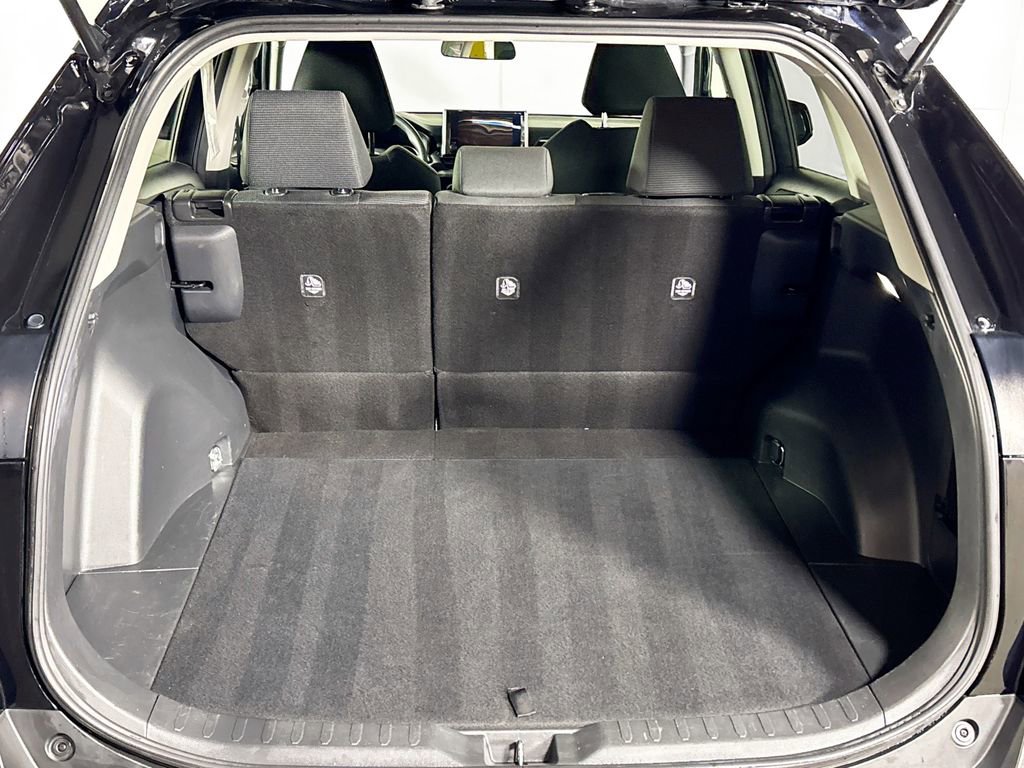 Used 2024 Toyota RAV4 LE image 20