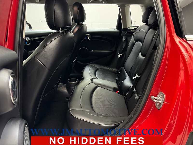 Used 2015 MINI Cooper 4-Door Hardtop image 14