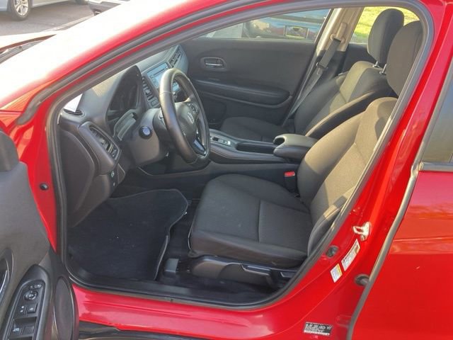Used 2016 Honda HR-V LX image 17