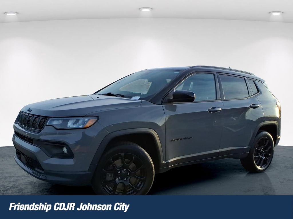 Used 2023 Jeep Compass Latitude w/ Convenience Group