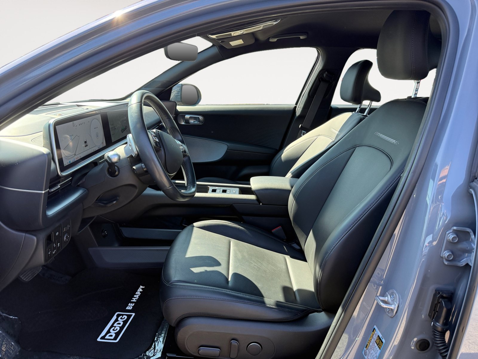 Certified 2025 Hyundai Ioniq 6 SEL RWD image 10