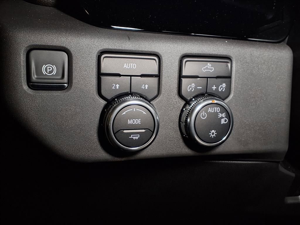 New 2025 GMC Sierra 1500 SLE AWD/4WD image 17